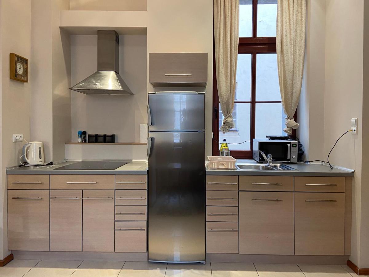 Klimatyczny Apartament Przy Rynku Wroclaw Luaran gambar