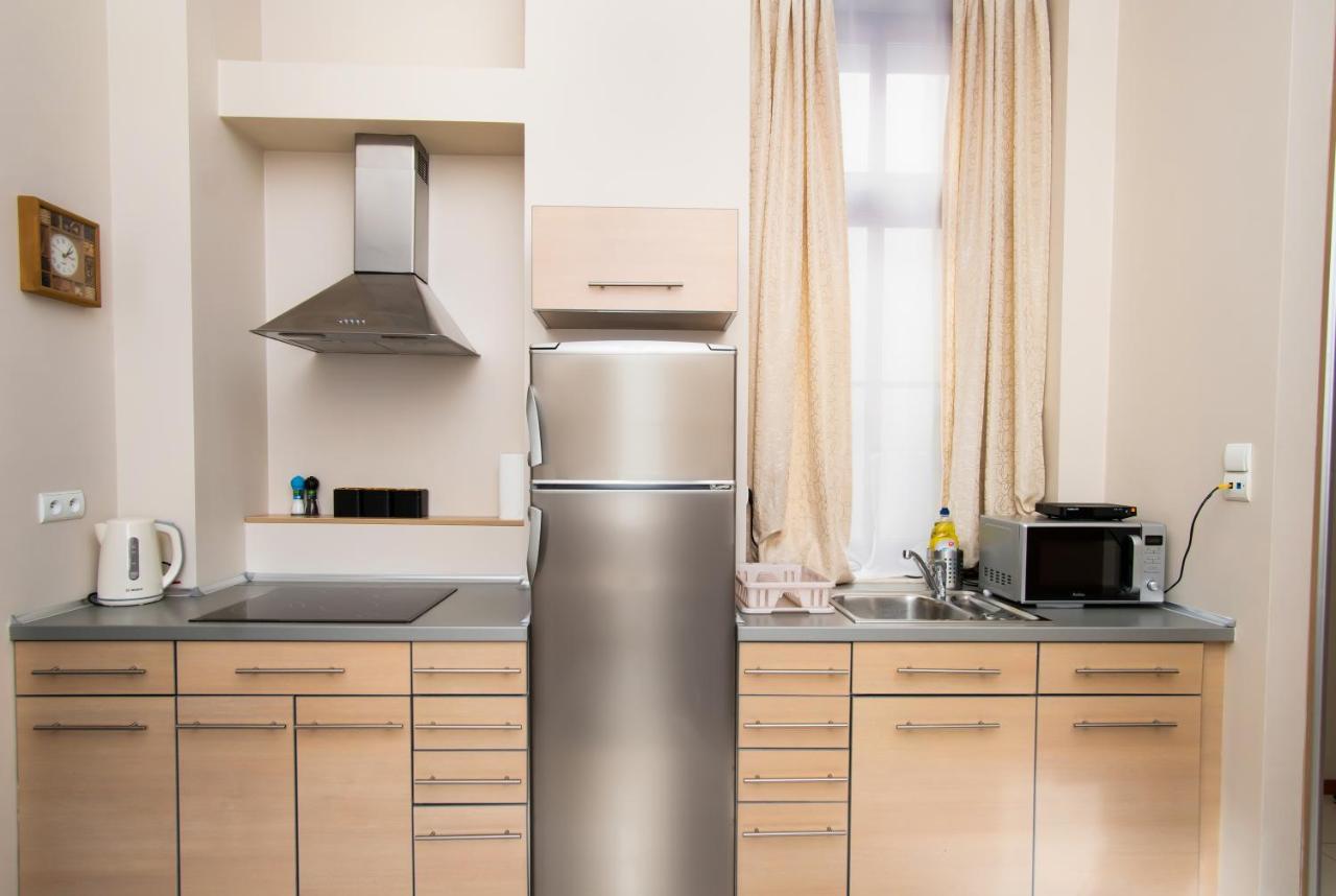 Klimatyczny Apartament Przy Rynku Wroclaw Luaran gambar