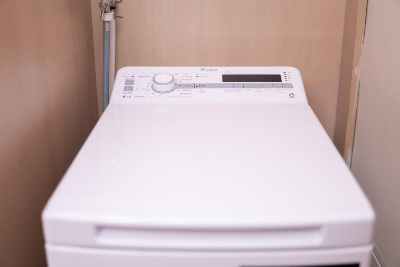 Klimatyczny Apartament Przy Rynku Wroclaw Luaran gambar